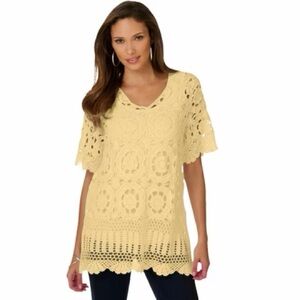 Roaman’s Yellow Crochet Lace V-Neck Short Sleeve Top - Size L (18/20) Plus Size